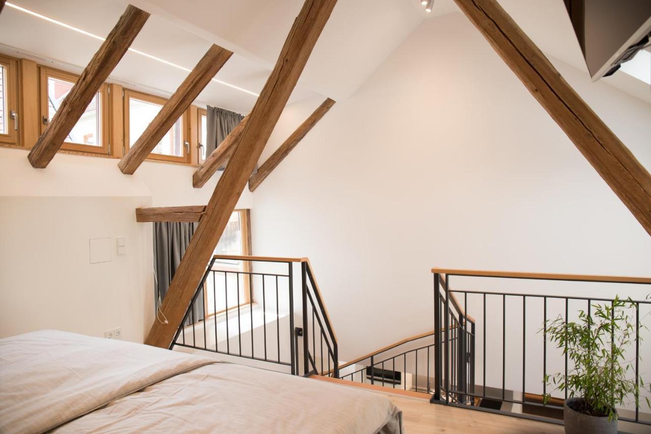 Wenkheimer Hof Ferienwohnung イプホーフェン エクステリア 写真