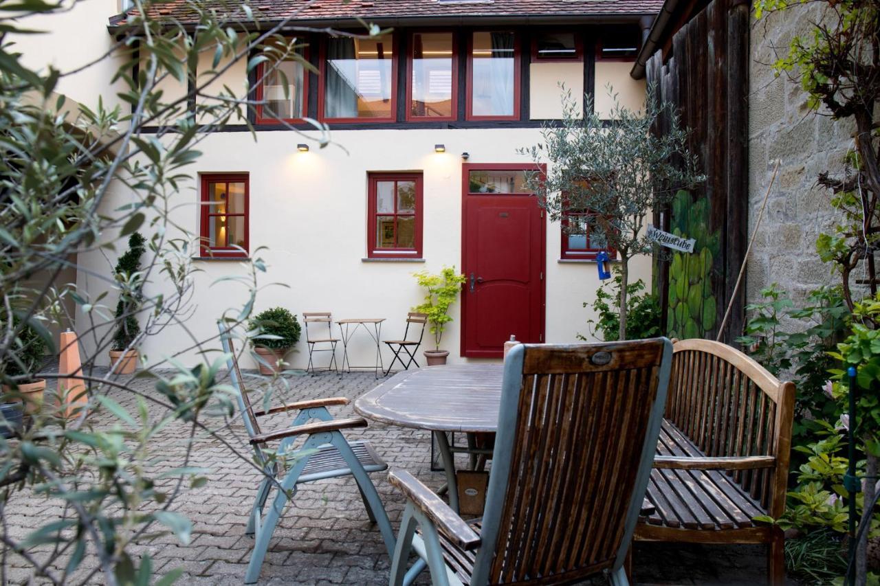 Wenkheimer Hof Ferienwohnung イプホーフェン エクステリア 写真